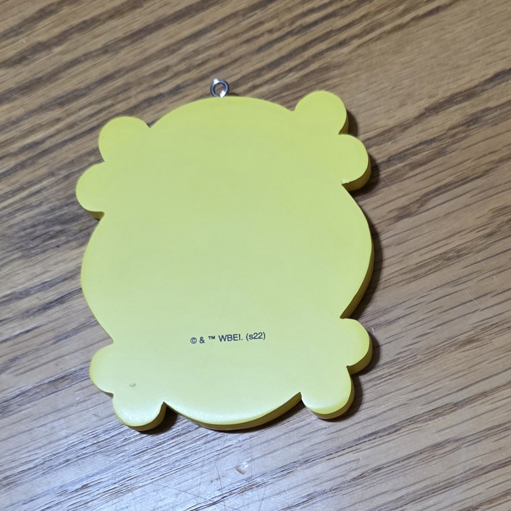 Friends Keyhole Frame Ornament - Picture 2 of 2